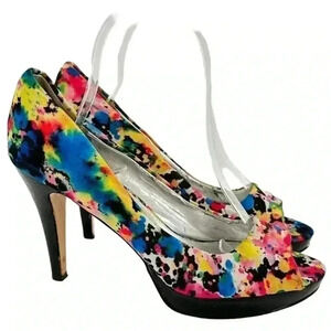 Bandolino heels size 7.5 multicolored tie dye Dopamine dressing party bright